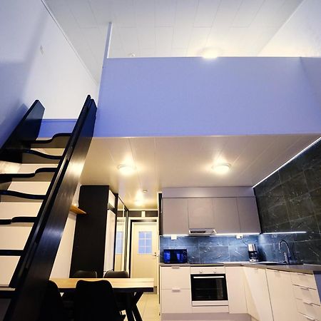 Home Aurora - Loft-Sauna-Wifi 罗瓦涅米 外观 照片